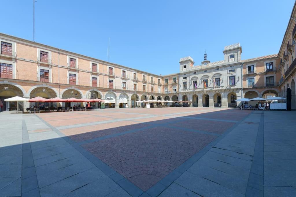 Apt - Plaza Mayor Of Avila - 1 Min Alcazar Екстериор снимка