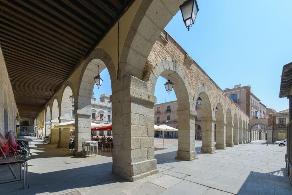 Apt - Plaza Mayor Of Avila - 1 Min Alcazar Екстериор снимка